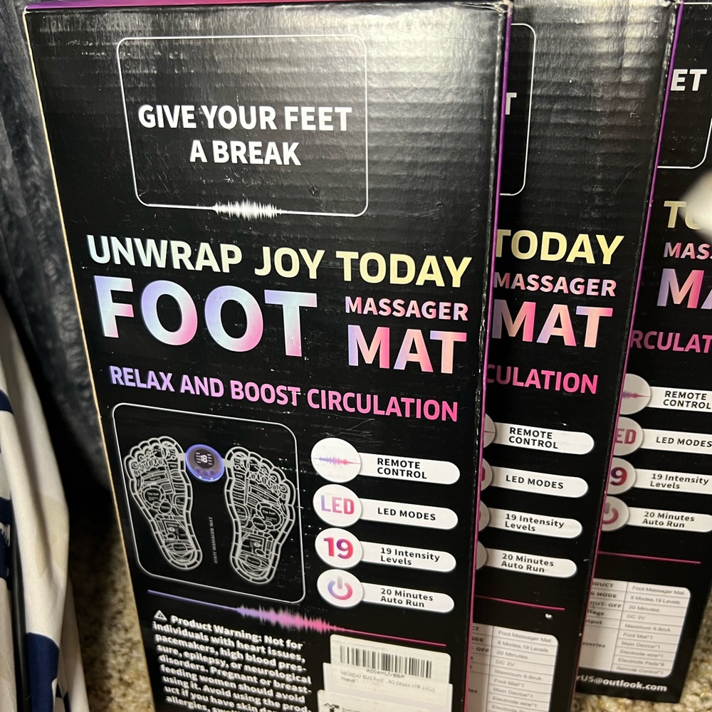 Foot Massage Mat!!! Take Care of your Feet!!! - Black